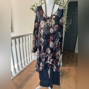 Mystree Floral Sheer Tunic - Black and Cream